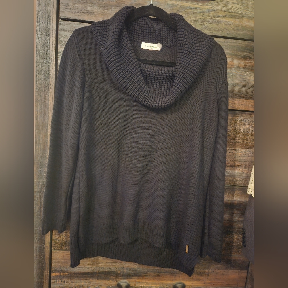 Calvin Klein Sweater